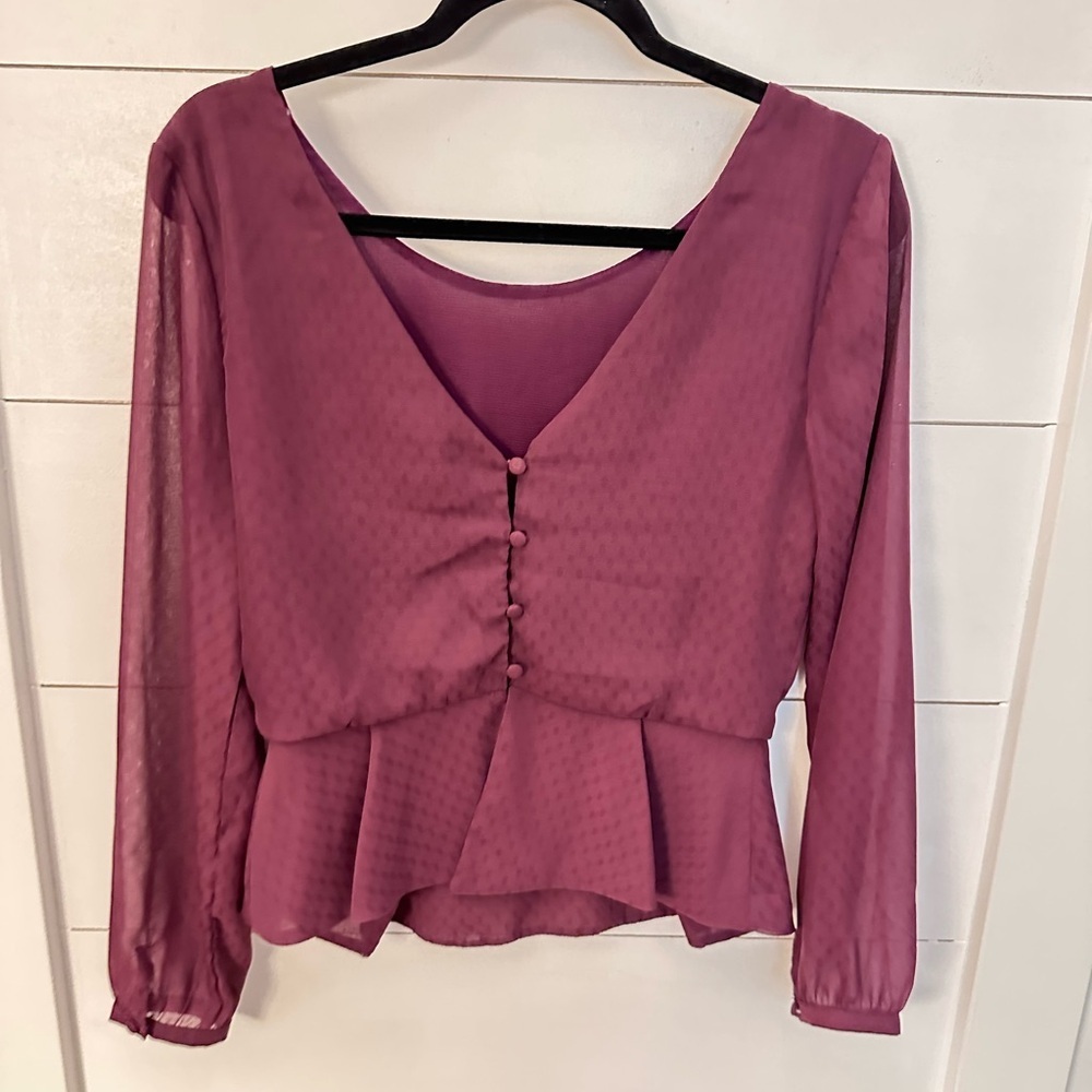 ASTR S Peplum plum hem pilgrim button back ruffle waist sheer arm blouse classic - Picture 4 of 14